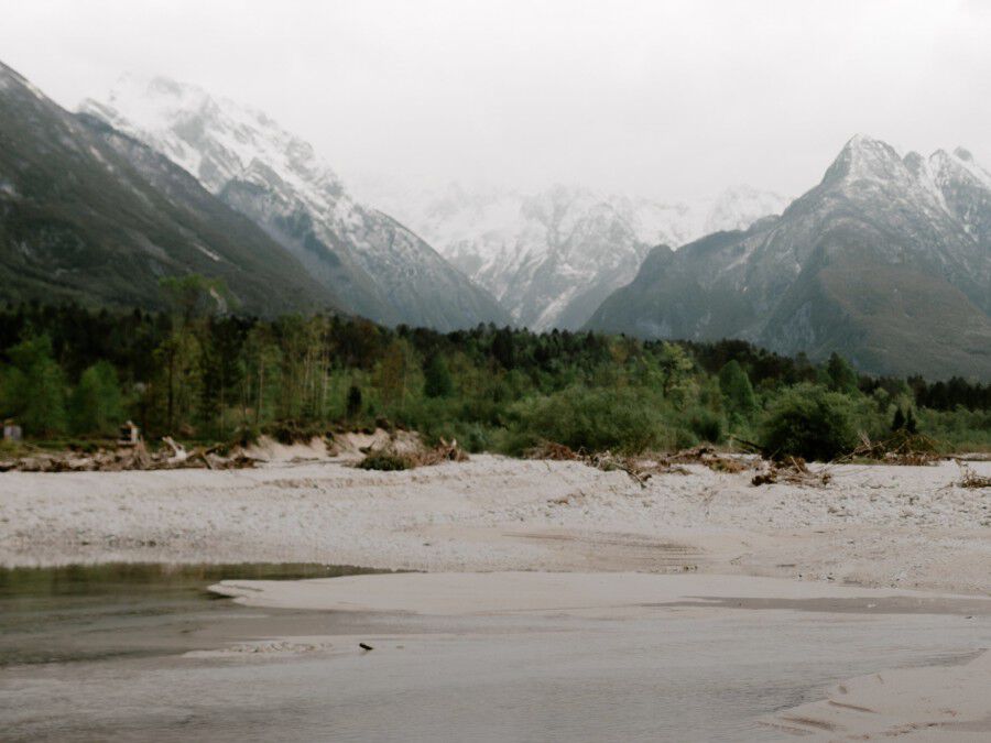 Kobiety Bluzy z kapturem i swetry